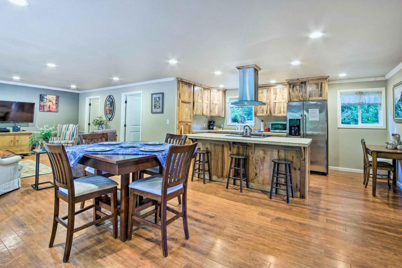 Coos Bay Retreat Less Than 2 Mi To Marina And Casino! Esterno foto