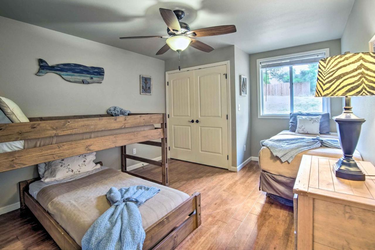 Coos Bay Retreat Less Than 2 Mi To Marina And Casino! Esterno foto
